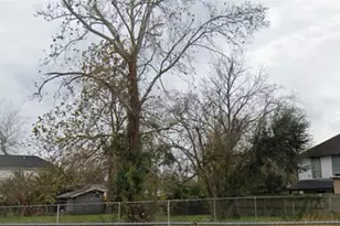 7309 W Montgomery Rd, Houston, TX 77091 - Photo 6