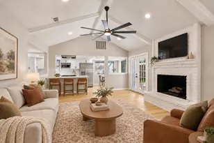 2034 Lake Creek Dr, Kingwood, TX 77339 - Photo 6
