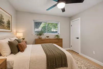 2034 Lake Creek Drive, Kingwood, TX 77339 - Photo 18