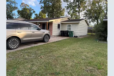 7626 Rhobell Street, Houston, TX 77016 - Photo 2