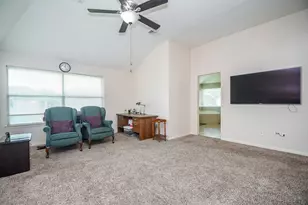 15715 Brookwood Lake Pl, Sugar Land, TX 77498 - Photo 10