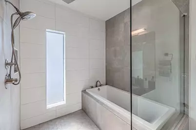 422 W 9th Street #103, Dallas, TX 75208 - Photo 24