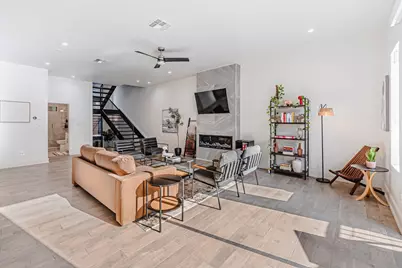 422 W 9th Street #103, Dallas, TX 75208 - Photo 12
