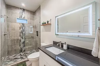 422 W 9th Street #103, Dallas, TX 75208 - Photo 14