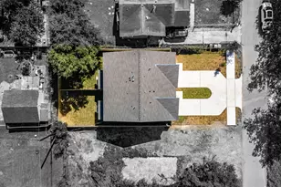 9409 Clinton Dr, Houston, TX 77029 - Photo 4