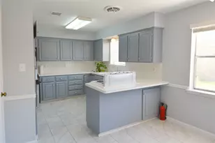6707 Las Brisas Dr, Houston, TX 77083 - Photo 14