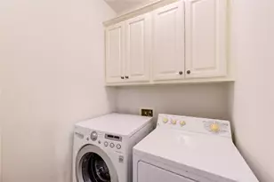 2011 Spring Cedar Ln, Houston, TX 77077 - Photo 30