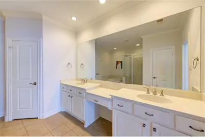 2011 Spring Cedar Lane, Houston, TX 77077 - Photo 24