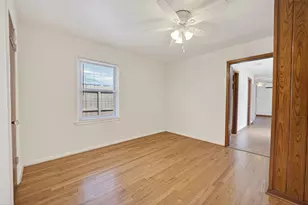 5505 Huisache St, Houston, TX 77081 - Photo 28