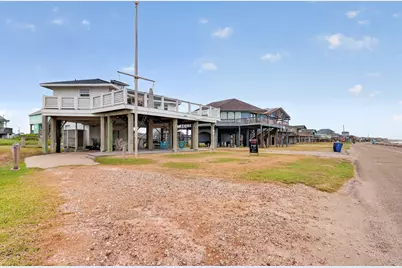 914 Beach Drive, Surfside Beach, TX 77541 - Photo 26
