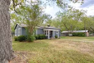 401 W Live Oak and 504 S Pecan St, Moulton, TX 77975 - Photo 2