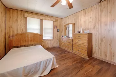 401 W Live Oak and 504 S Pecan Street, Moulton, TX 77975 - Photo 12