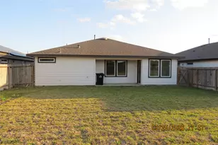 715 Silver Kettle Dr, Rosharon, TX 77583 - Photo 2