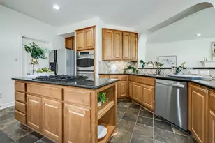 12117 Cielio Bay Ln, Houston, TX 77041 - Photo 24