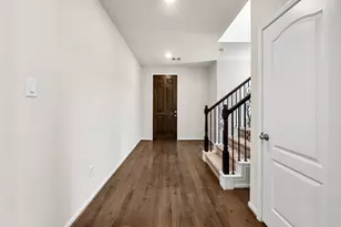 1972 Elkington Cir, Conroe, TX 77304 - Photo 14