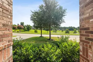 1972 Elkington Cir, Conroe, TX 77304 - Photo 4