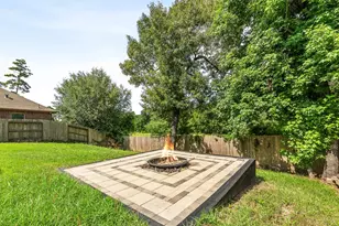 1972 Elkington Cir, Conroe, TX 77304 - Photo 28