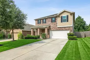 1972 Elkington Cir, Conroe, TX 77304 - Photo 2
