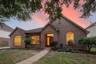 1608 Spring Glen Ln, Pearland, TX 77581 - Photo 1