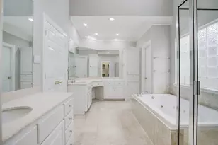 1809 W Clay St, Houston, TX 77019 - Photo 14