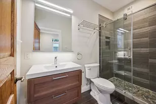 1220 W Gray St, Houston, TX 77019 - Photo 26