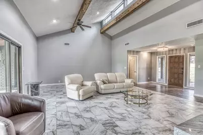 2414 E Rosedale, Brenham, TX 77833 - Photo 6