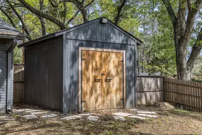 2414 E Rosedale, Brenham, TX 77833 - Photo 34