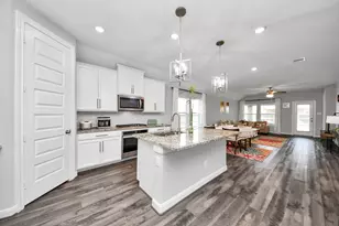 1965 Matilda Gardens Ln, Pearland, TX 77089 - Photo 6