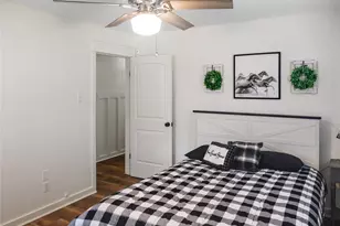 1409 Kathy Ave, Sealy, TX 77474 - Photo 22