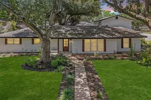 1409 Kathy Ave, Sealy, TX 77474 - Photo 1