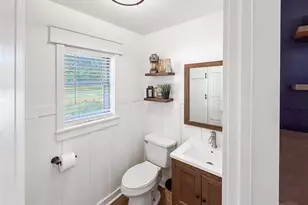 1409 Kathy Ave, Sealy, TX 77474 - Photo 24