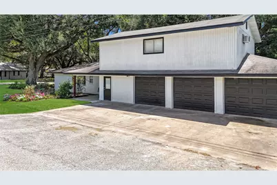 1409 Kathy Avenue, Sealy, TX 77474 - Photo 6
