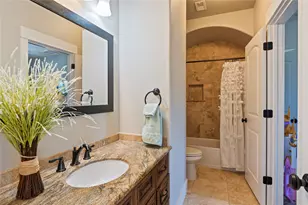 904 Mossy Oak Ct, Friendswood, TX 77546 - Photo 32