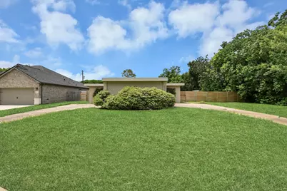 4011 Ebbtide Drive, Houston, TX 77045 - Photo 36