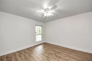 4011 Ebbtide Dr, Houston, TX 77045 - Photo 20