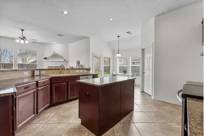 2120 Red Timber Court, League City, TX 77573 - Photo 14