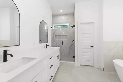 5903 Doolittle Blvd, Houston, TX 77033 - Photo 26