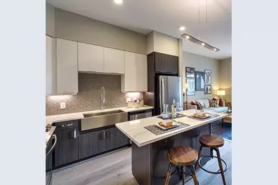 401 W 25th Street #2130, Houston, TX 77008 - Photo 1