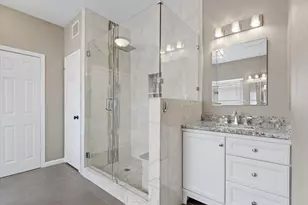 2625 Seashore Dr, Seabrook, TX 77586 - Photo 10