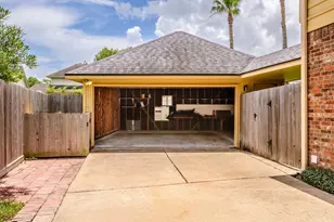 2625 Seashore Dr, Seabrook, TX 77586 - Photo 26