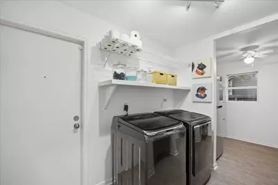 11 Twisted Birch Place Court, The Woodlands, TX 77381 - Photo 18