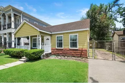 1007 E 25th Street, Houston, TX 77009 - Photo 2
