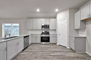 257 Gallant Front Trl, Magnolia, TX 77354 - Photo 6