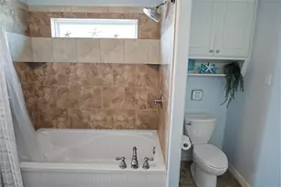 932 Kent, Crystal Beach, TX 77650 - Photo 34