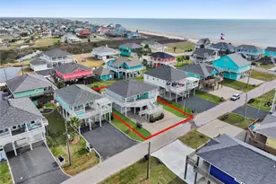 932 Kent, Crystal Beach, TX 77650 - Photo 2