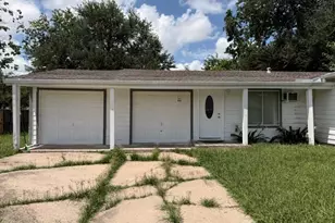 5103 Willow Glen Dr, Houston, TX 77033 - Photo 4