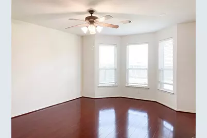 2032 Creek Shore Lane, Pearland, TX 77581 - Photo 4