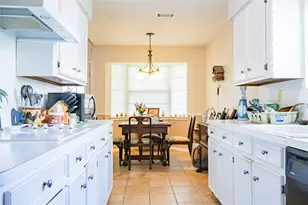 12231 Meadowdale Dr, Stafford, TX 77477 - Photo 12