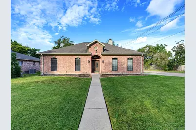 16739 Barcelona Drive, Friendswood, TX 77546 - Photo 2