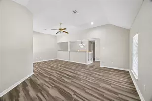 13722 Wheatbridge Dr, Houston, TX 77041 - Photo 18
